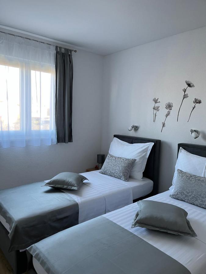 Apartments Magdalena Stobreč Extérieur photo
