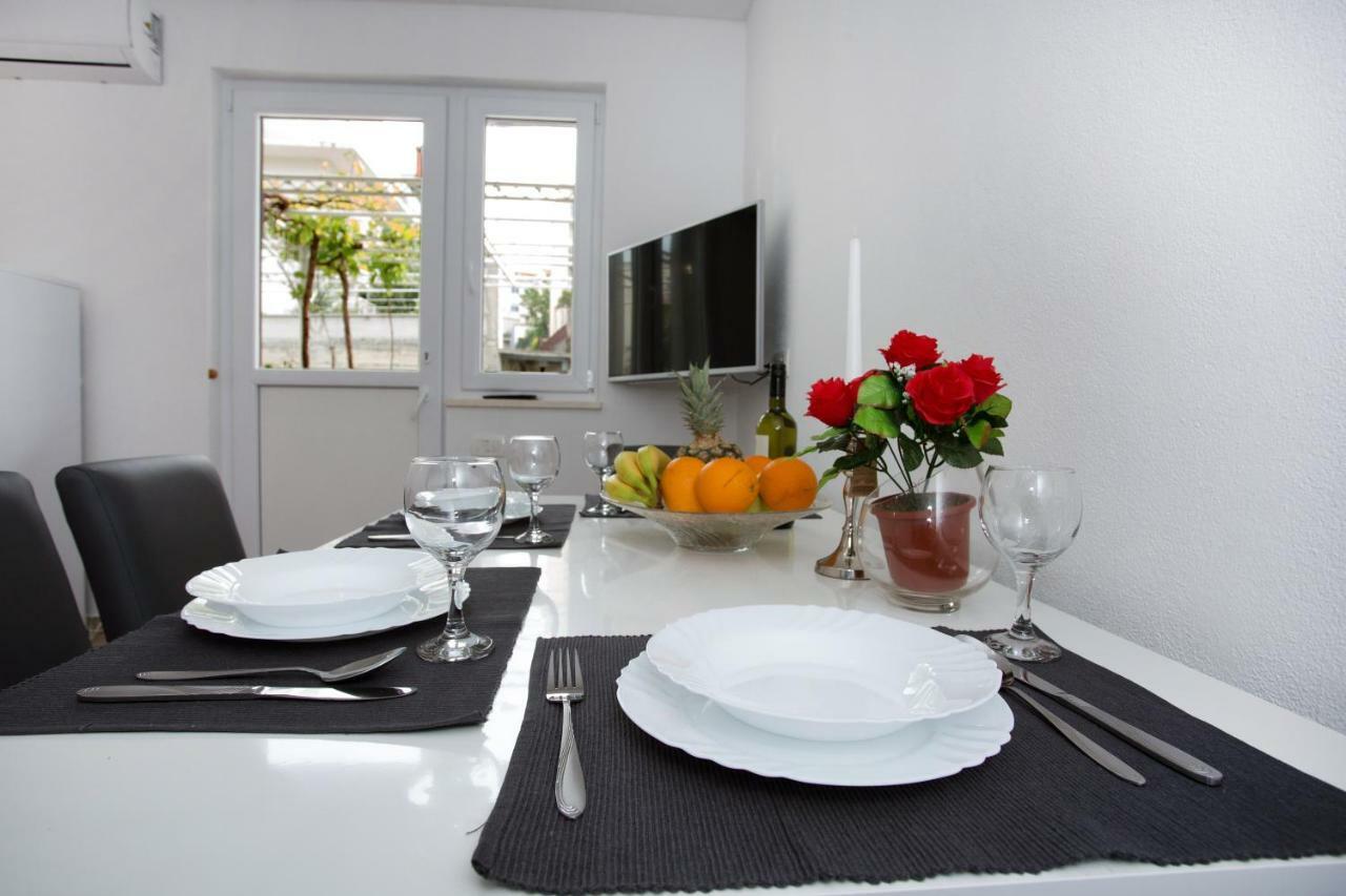 Apartments Magdalena Stobreč Extérieur photo